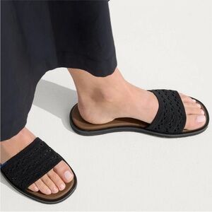 NEW Rothy's Black Sandals